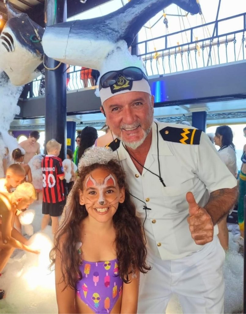 Belek pirate boat trip captain and face painting entertainment for children