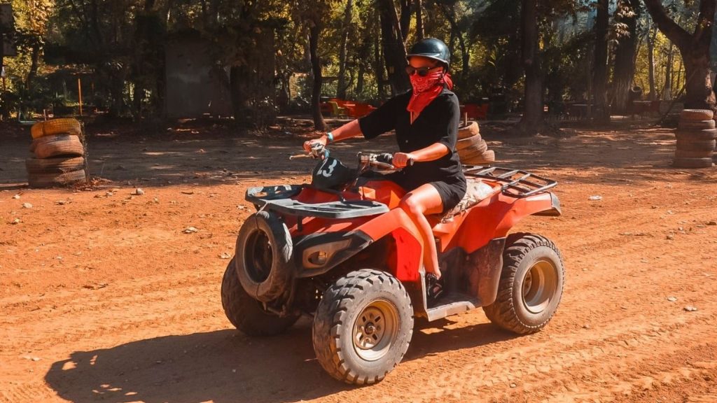 Quad bike practice session at the dusty training area before Alanya safari