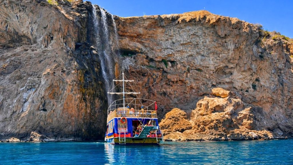 Hidden waterfall on Antalya cliff during Antalya Waterfall Boat Trip