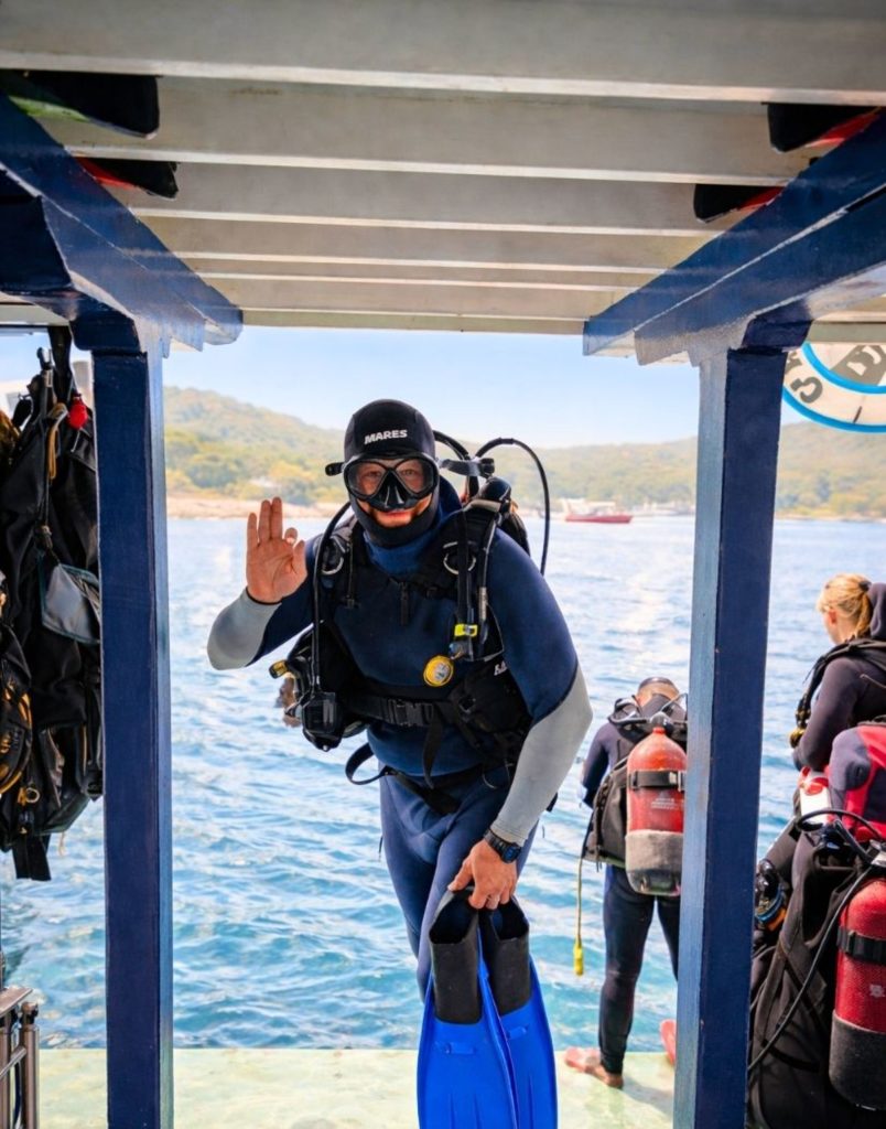 Belek scuba diving tour shallow water safety training before deep dive beginners